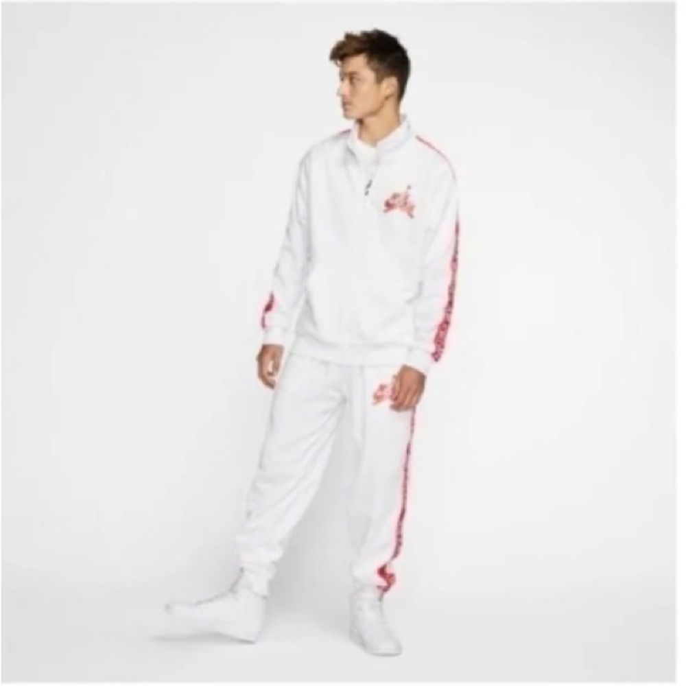 NWT Nike Jordan Jumpman Classics Tricot 2 piece Suit - White